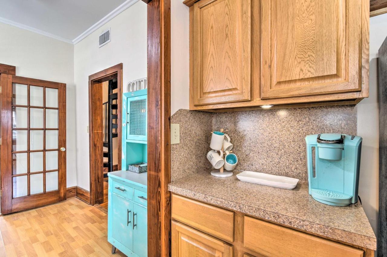 Galveston 'Blue Bungalow' - Walk To Beach! 외부 사진